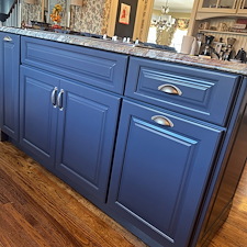 Exquisite-Kitchen-cabinet-refinish-using-fine-Italian-wood-coatings 9